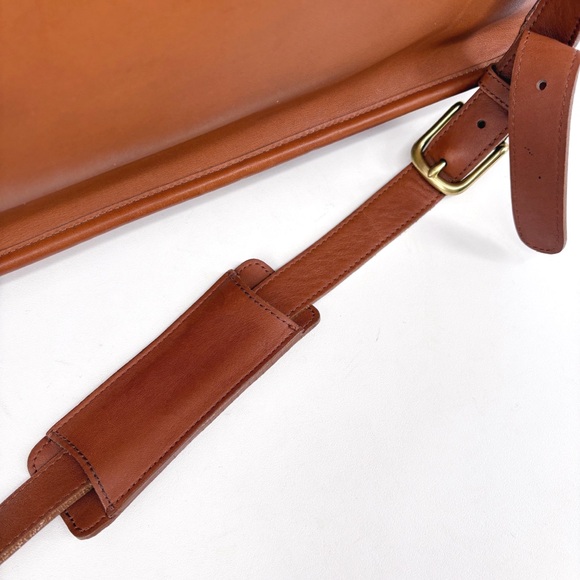 COACH | Vintage 5266 Beekman Messenger Briefcase Bag in Saddle Brown - Picture 13 of 16
